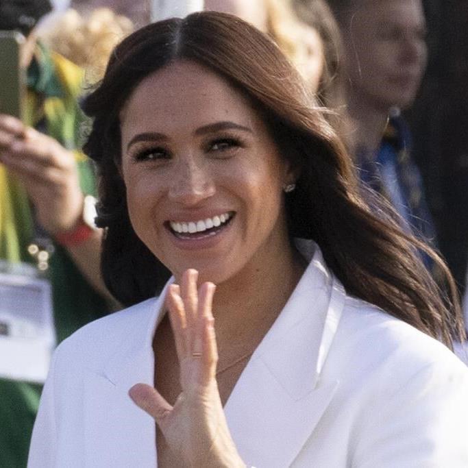 Meghan, Duchess of Sussex, receives Ms. Foundation's Woman of Vision Award